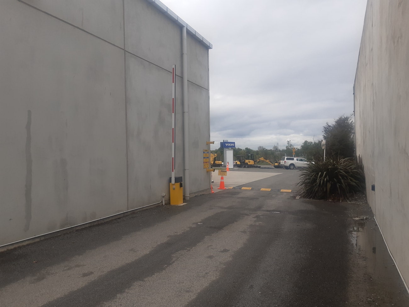 Electric Barrier Gate