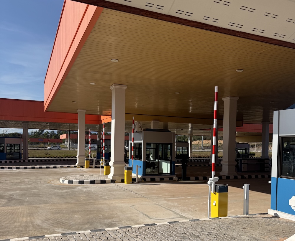 0.9s fast barrier gate