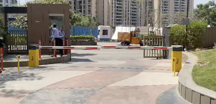 0.9s boom barrier in Pride city, Pune