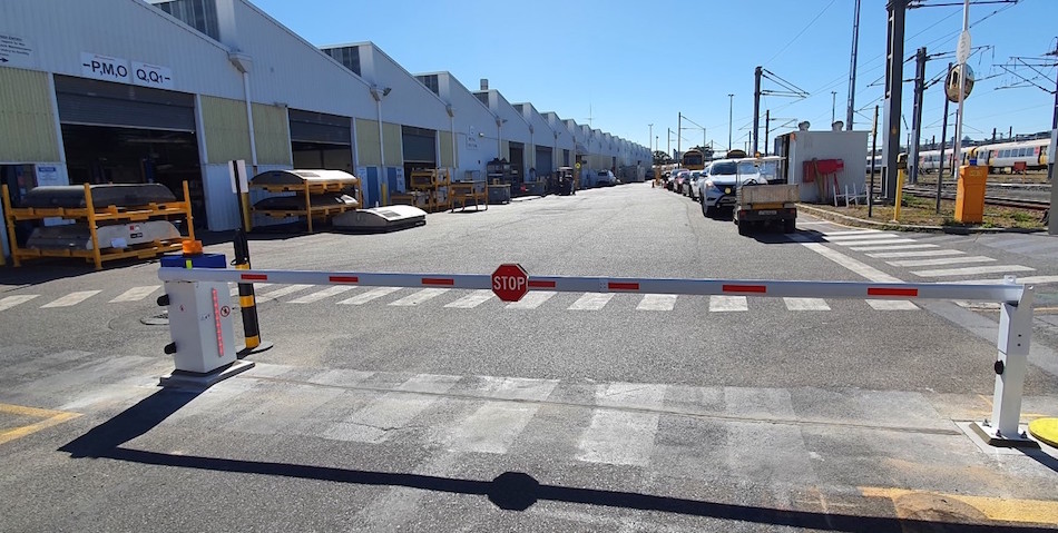 Dashou 0.9s barriers Installed at Accra Toll Plaza