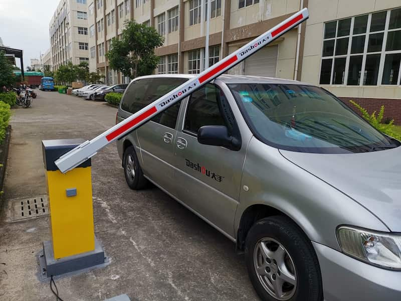 How does a Parking Barrier Automatically Reverse On Obstacle